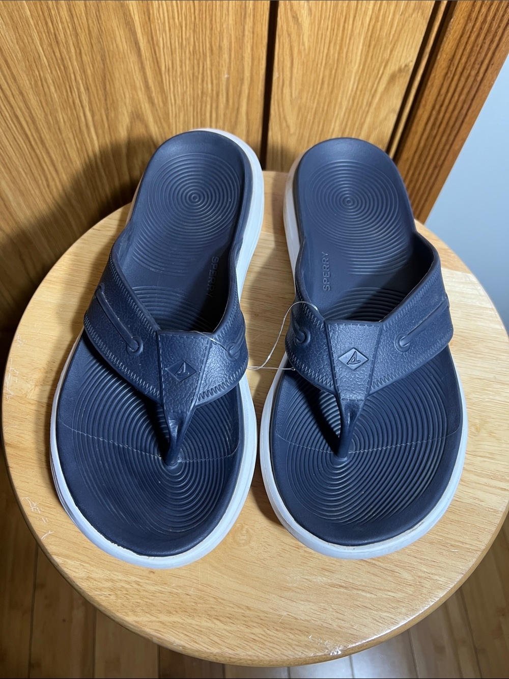 Sperry Men’s Navy Blue Flip Flops with White Sole